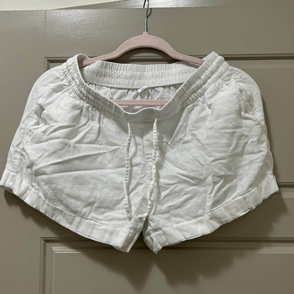 Old Navy White Drawstring Shorts